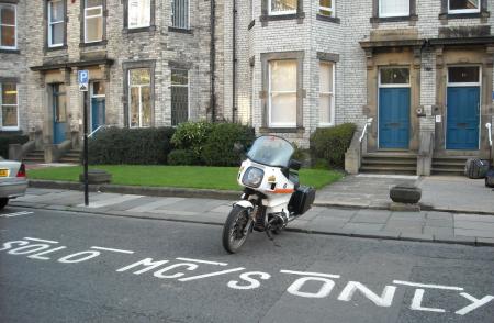 Motorcycle bay, ‘Solo MC/S only’ marked on highway’