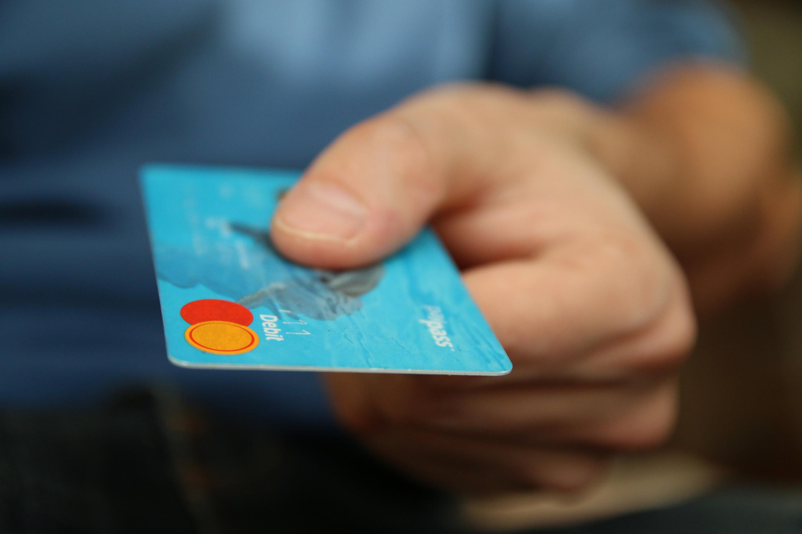 YHN are warning of credit card scams